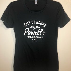 Powell’s tee